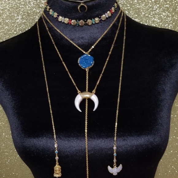 Blue agate carved rose Y gold necklace. - Picture 6 of 6